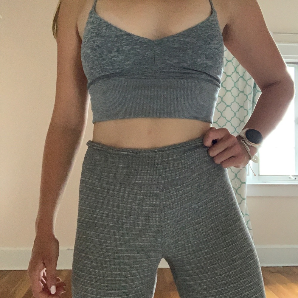 Brandy Melville high waisted leggings